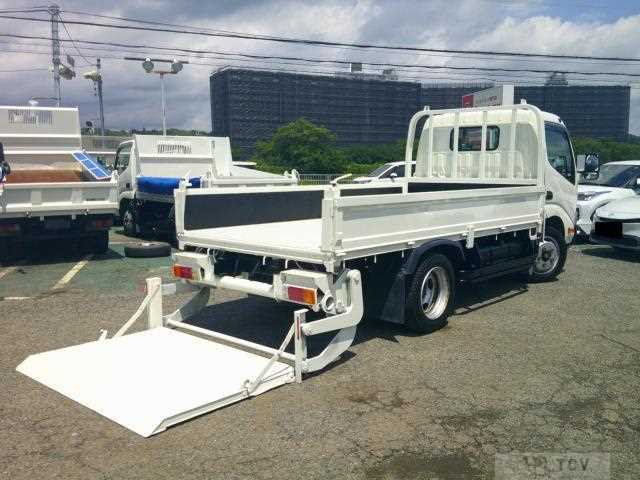 2017 Toyota Dyna Truck