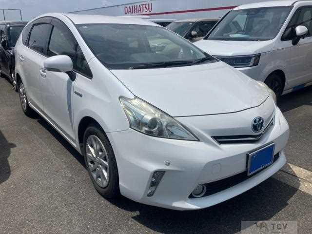2012 Toyota PRIUS α