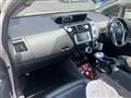 2012 Toyota PRIUS α