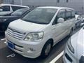 2004 Toyota Noah
