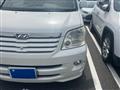 2004 Toyota Noah