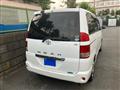 2007 Toyota Noah