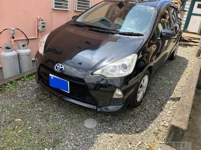2012 Toyota AQUA