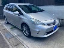 2014 Toyota PRIUS α