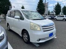 2009 Toyota Noah