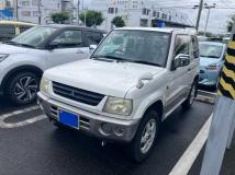 2000 Mitsubishi Pajero Mini
