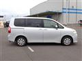2012 Toyota Noah