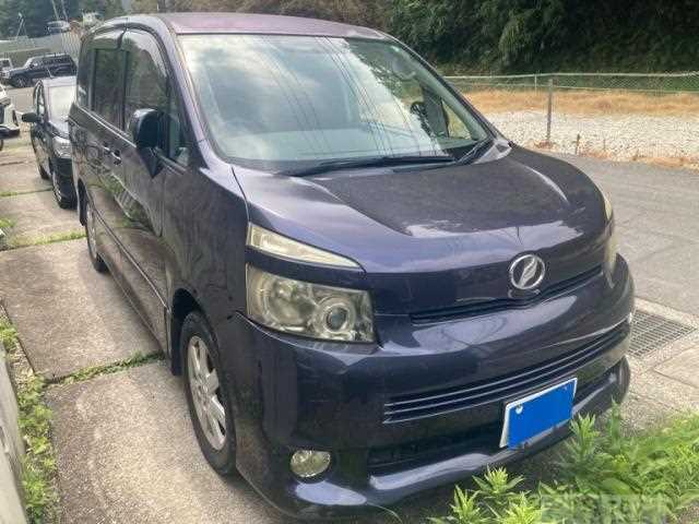 2007 Toyota Voxy