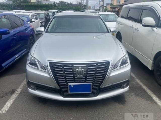 2014 Toyota Crown