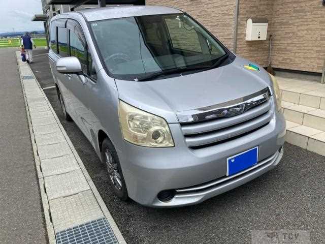 2009 Toyota Noah
