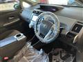 2012 Toyota PRIUS α