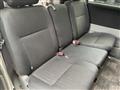 2004 Toyota Voxy