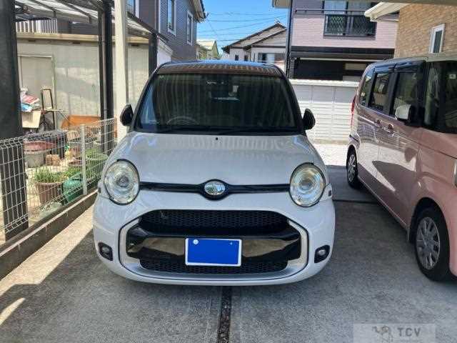 2013 Toyota Sienta