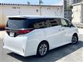 2025 Toyota Alphard G