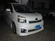 2010 Toyota Voxy