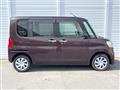 2014 Daihatsu Tanto
