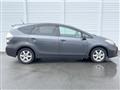 2011 Toyota PRIUS α