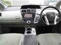 2014 Toyota PRIUS α