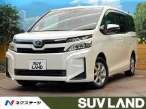 2017 Toyota Voxy