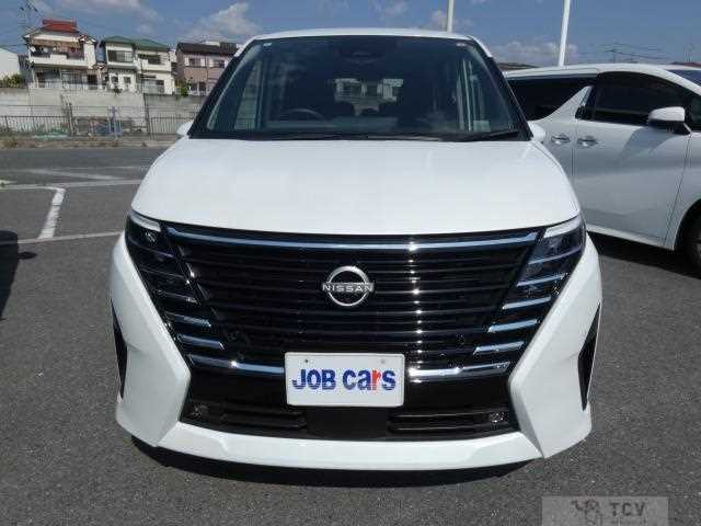 2025 Nissan Serena