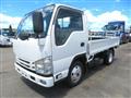 2018 Isuzu Elf Truck