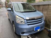 2007 Toyota Noah