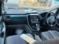 2005 Toyota Alphard G