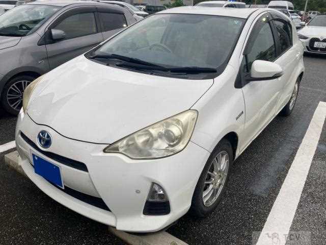 2012 Toyota AQUA