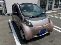 2008 Mitsubishi i