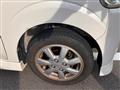 2007 Daihatsu Tanto