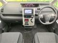 2010 Toyota Voxy