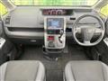2013 Toyota Voxy
