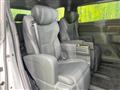 2025 Toyota Alphard Hybrid