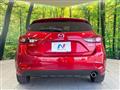 2017 Mazda Axela