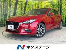 2017 Mazda Axela