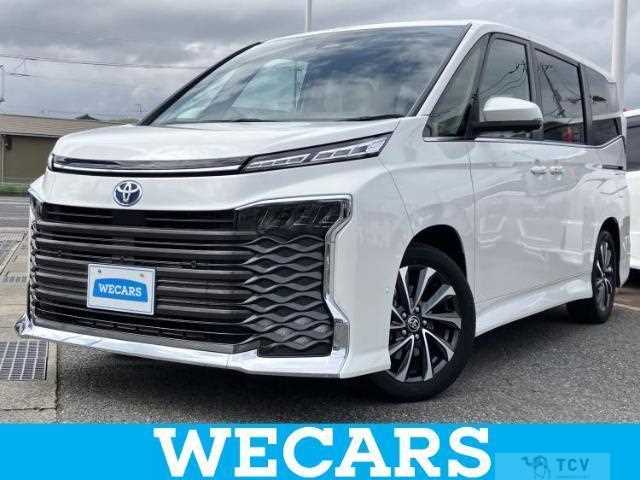 2023 Toyota Voxy