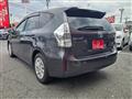 2013 Toyota PRIUS α