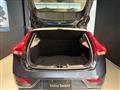 2017 Volvo V40