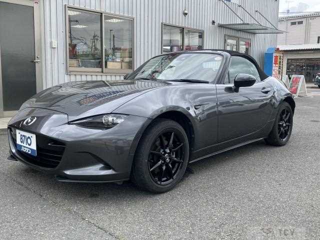 2021 Mazda Roadster
