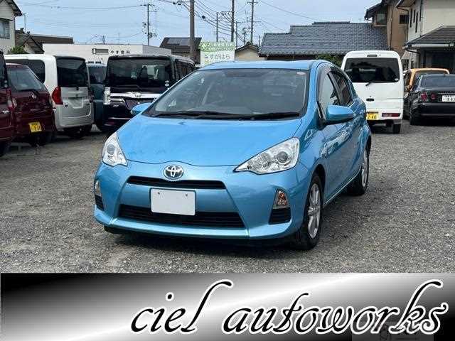 2012 Toyota AQUA
