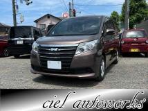 2014 Toyota Noah
