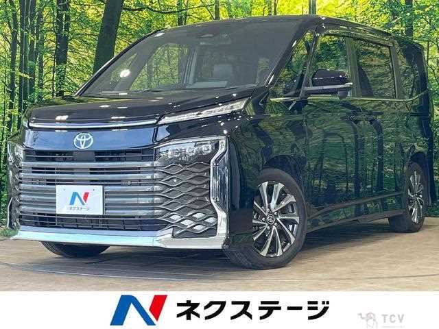 2023 Toyota Voxy