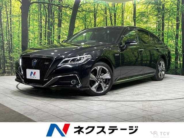 2019 Toyota Crown Hybrid