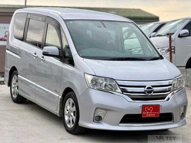2013 Nissan Serena