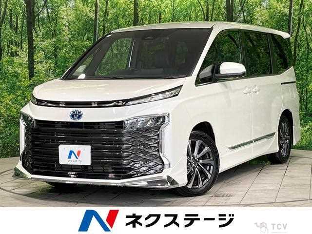 2025 Toyota Voxy