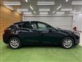 2017 Mazda Axela