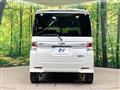 2011 Daihatsu Tanto