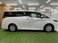 2026 Toyota Alphard Hybrid