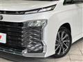 2025 Toyota Voxy