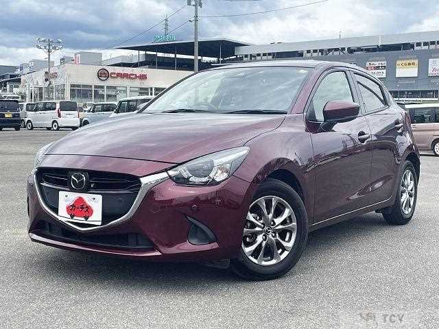 2017 Mazda Demio